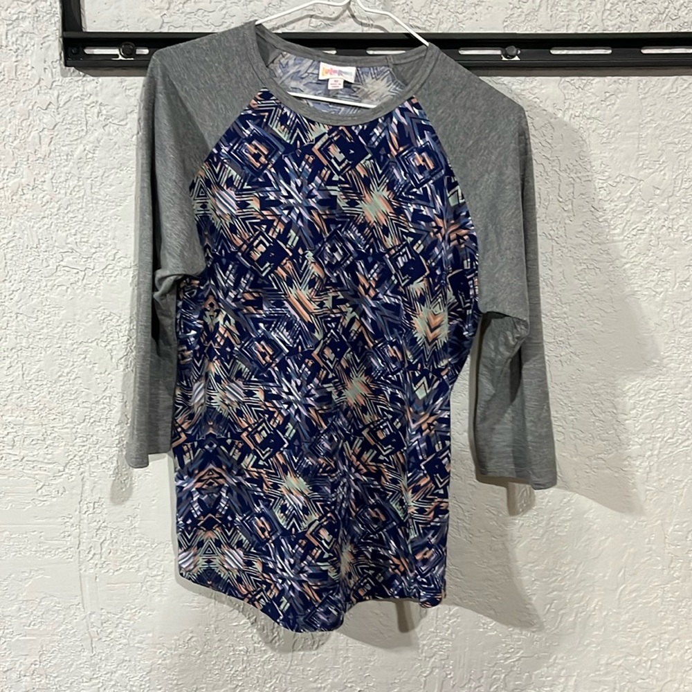 Lularoe Randy shirt M